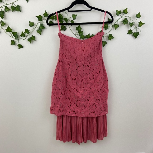 Reiss Dresses & Skirts - Reiss pink strapless cocktail mini dress Sz 4